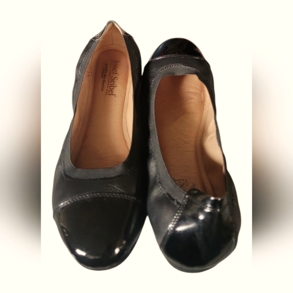 Josef Seibel Women's Pippa 07  Black Cushioned Patent Leather Ballet Flats Sz 39 - Picture 4 of 9